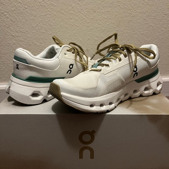 On Cloud Cloudrunner 2 - Picture 3 of 5